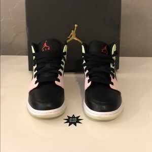 Air Jordan 1 Mid (GS)